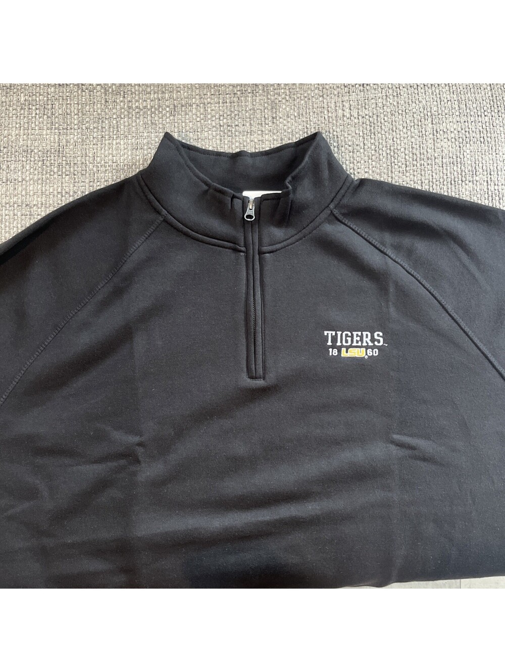 JanSport quarter-zip pullover LSU Tigers Men’s 2XL Black L2 Brands New Sweater